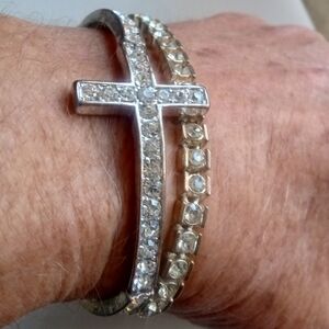 Tennis Bracelet Rhinestones Plus Cross - 2 Stretch Rhinestones Bracelets